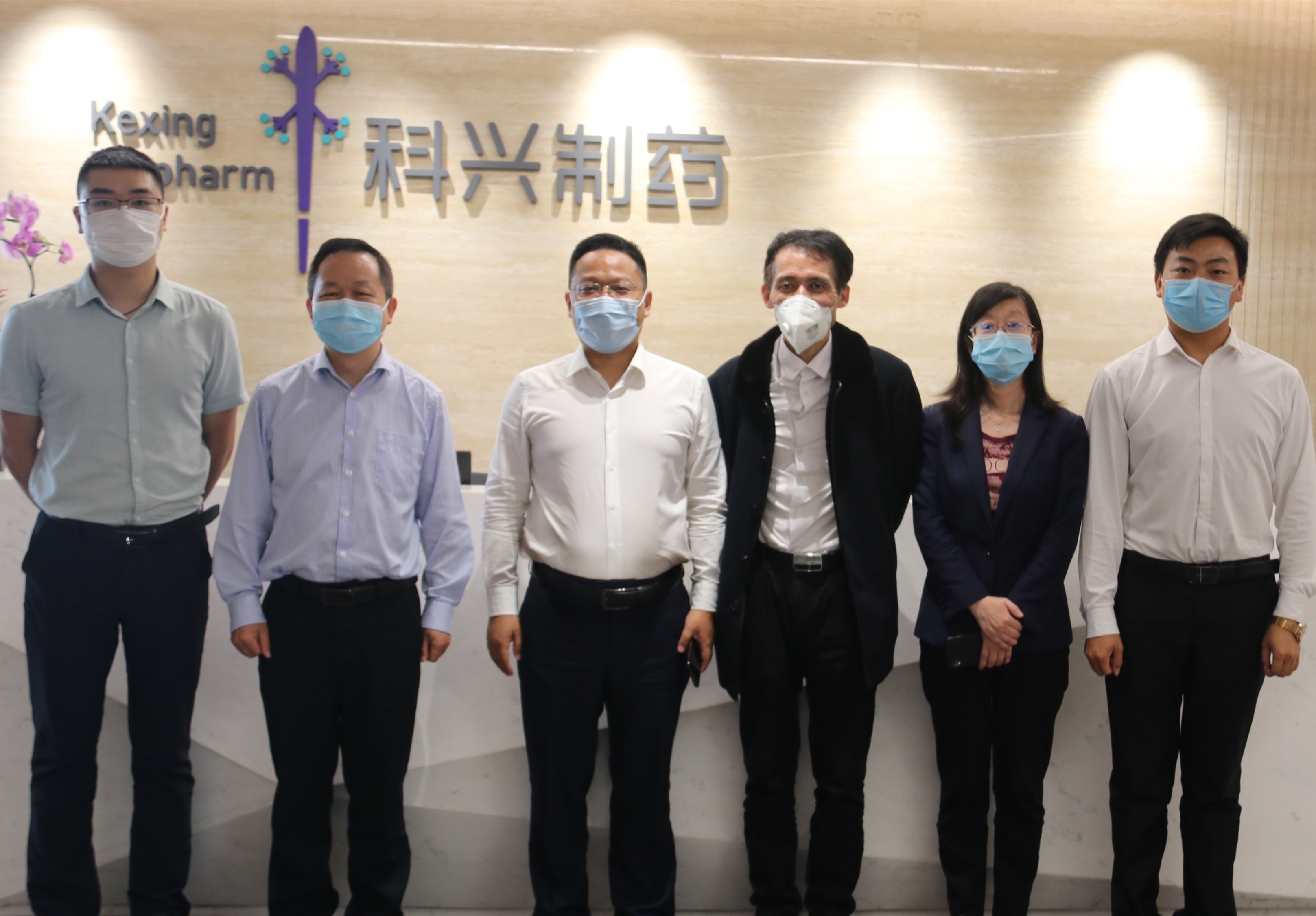 加快智能化建設，促進科興制藥高質量增長——楚天科技執(zhí)行總裁曾凡云一行蒞臨科興制藥交流